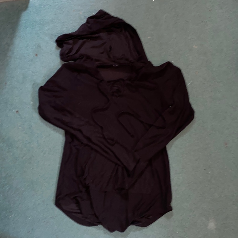Women’s hooded top